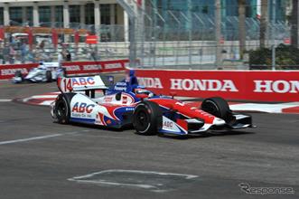 佐藤琢磨がインディカー・シリーズ開幕戦の予選で2位と好発進。写真：Indycar